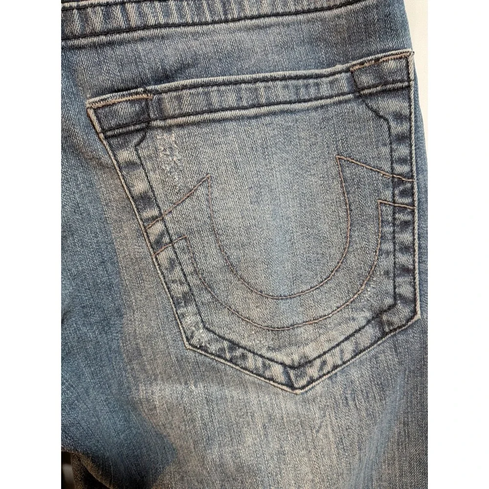 True Religion Men 35/33 Section Slim Fit Jeans Straight Leg‎ Med Blue Distressed
